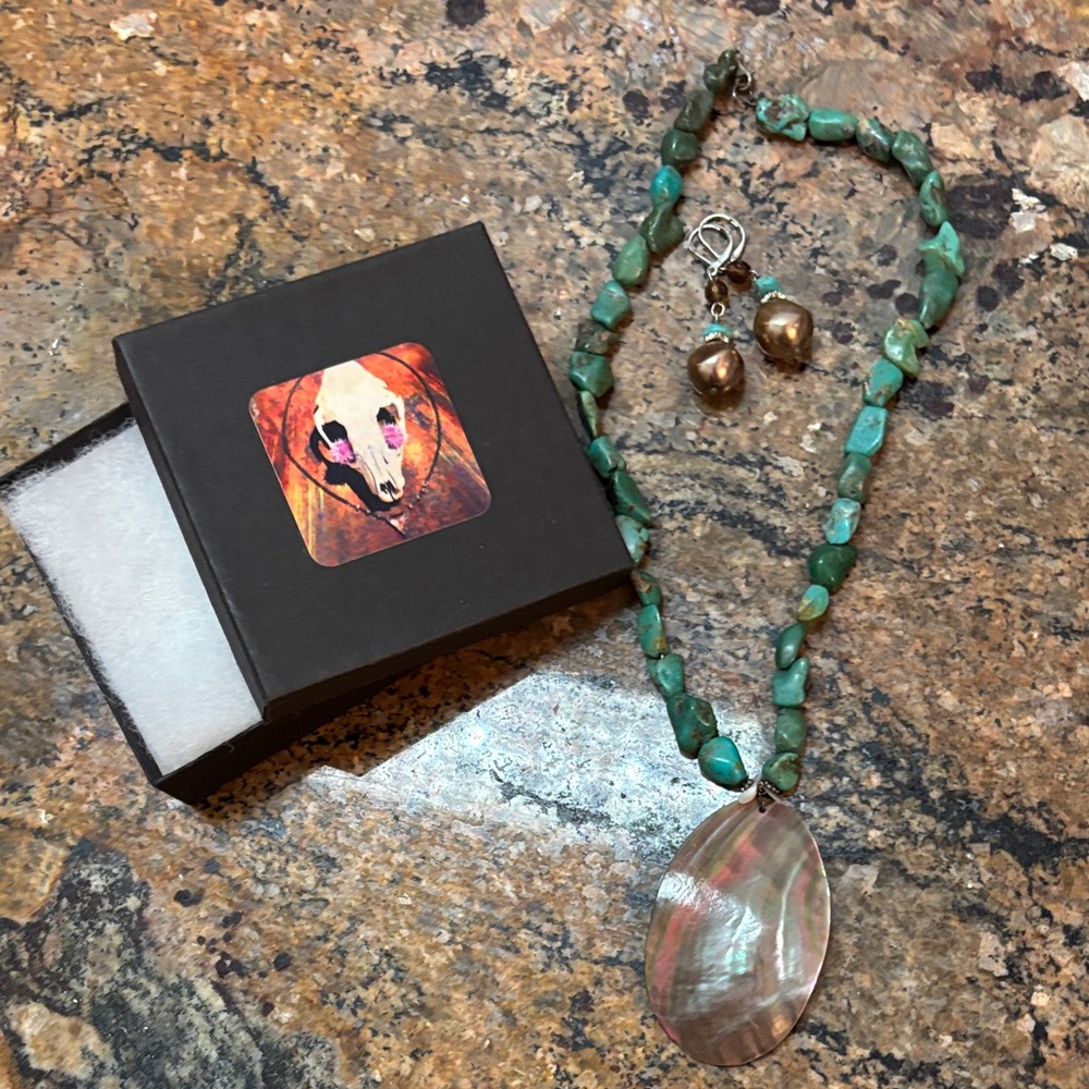 Green and Brown Necklace and Earring Set
